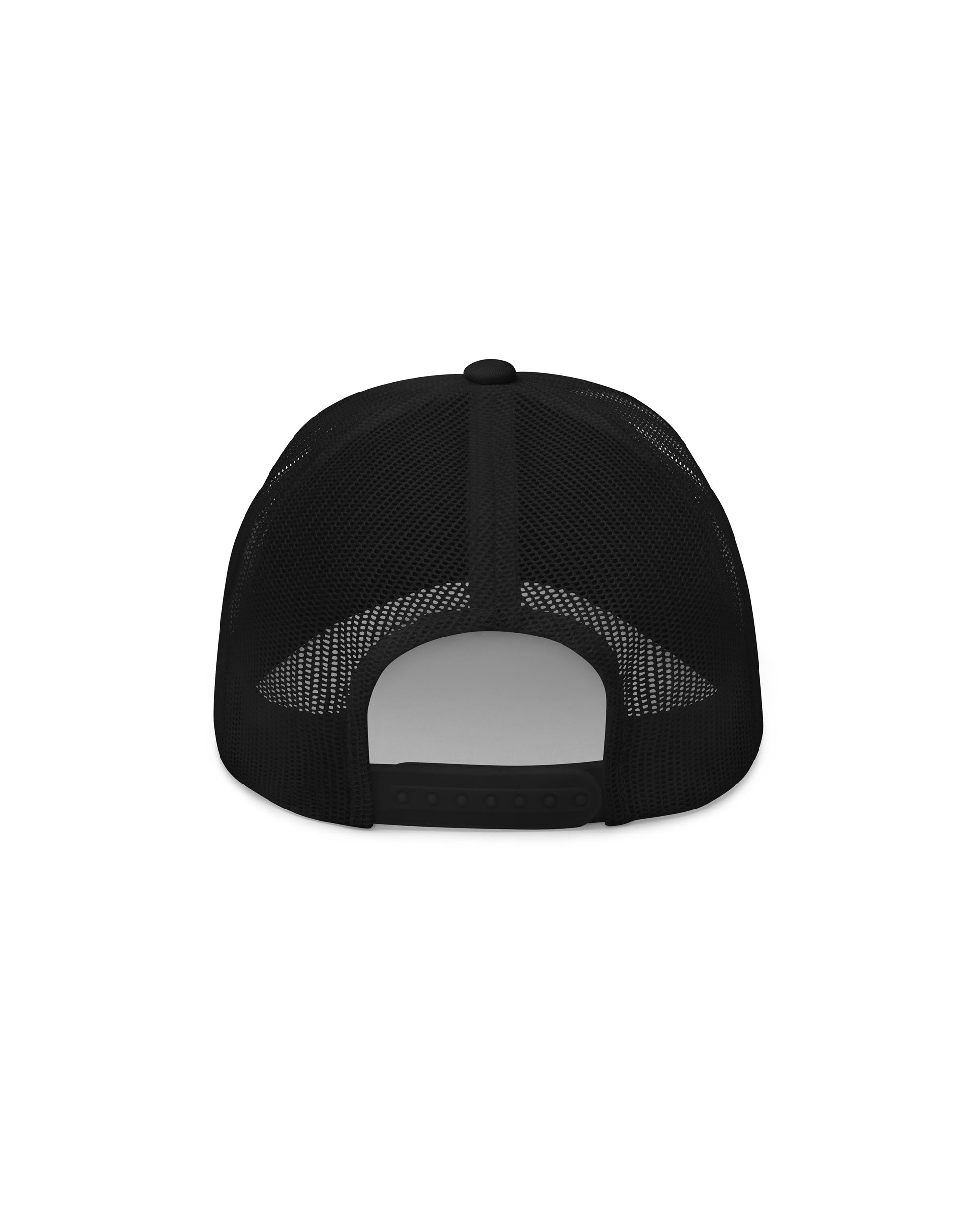Avenue C Super® Trucker in black